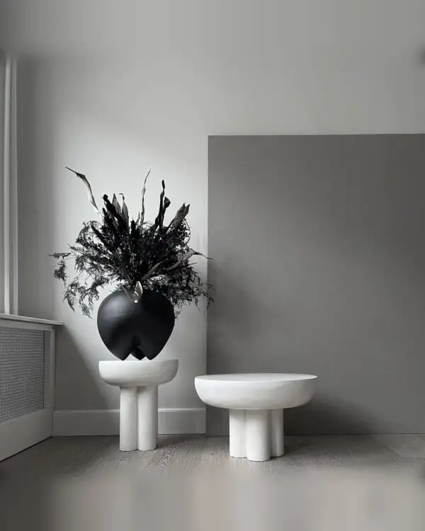 101 COPENHAGEN Crown Table tall bone white