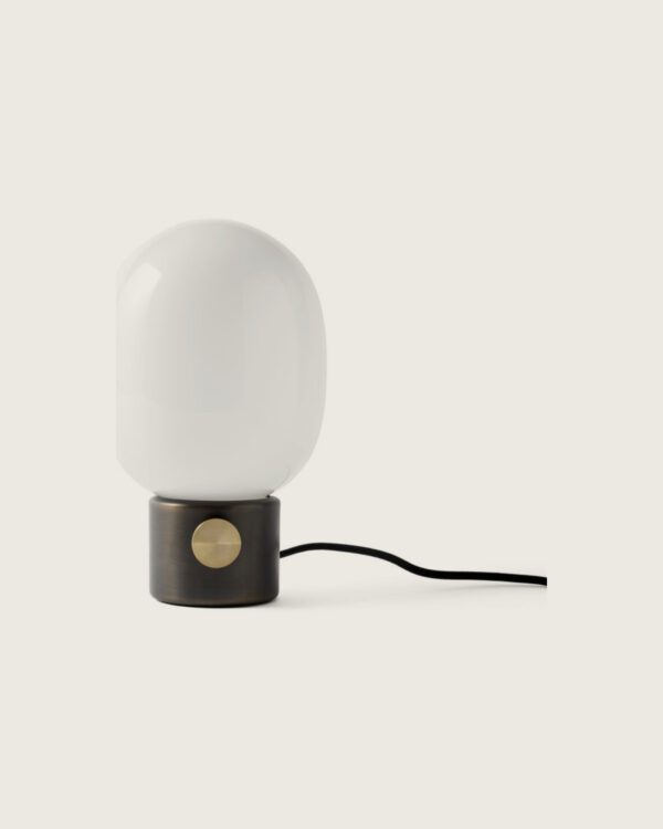 MENU Design Tischlampe JWDA bronzed brass