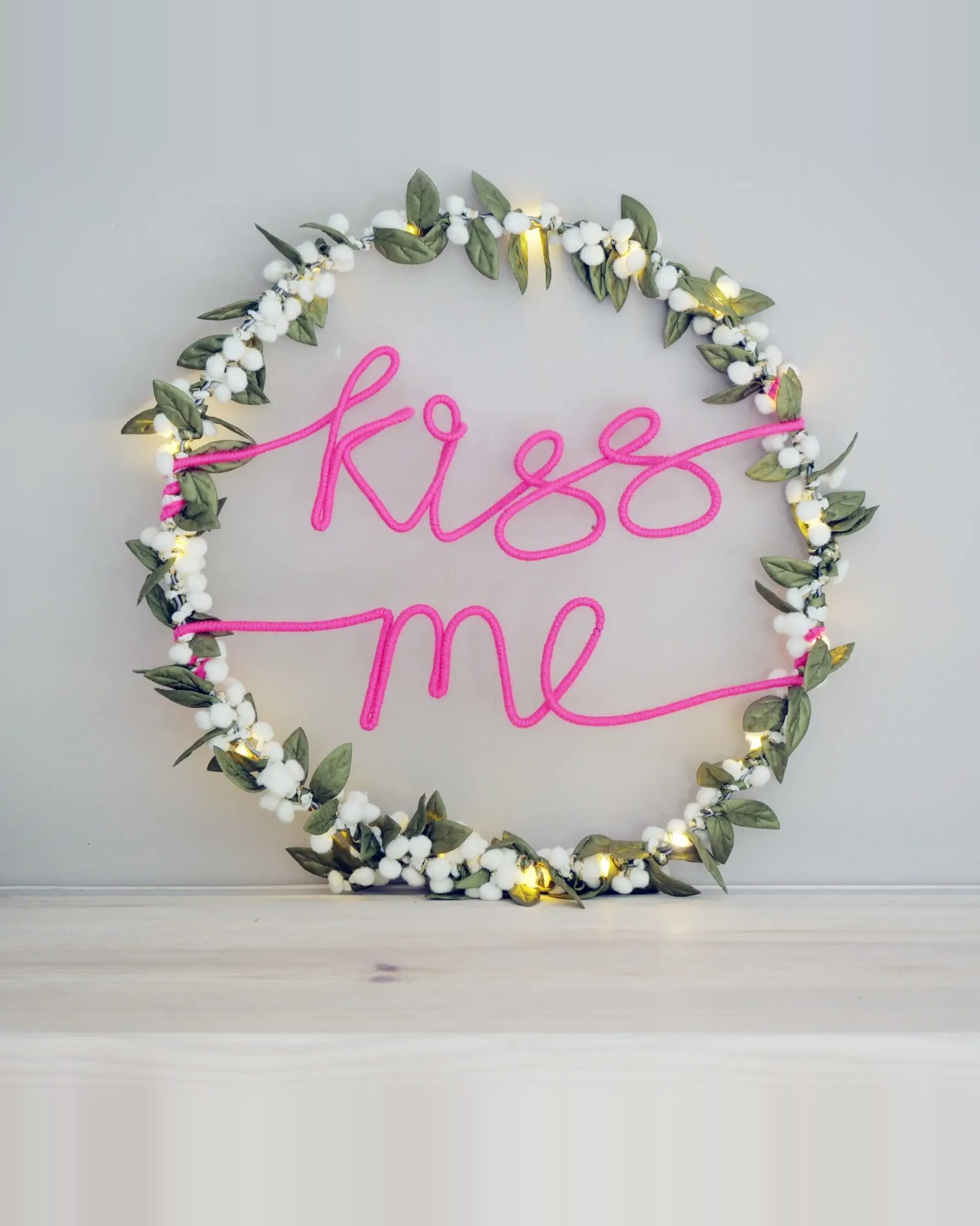 MELANIE PORTER Leuchtkranz Mistel Kiss Me 25 cm